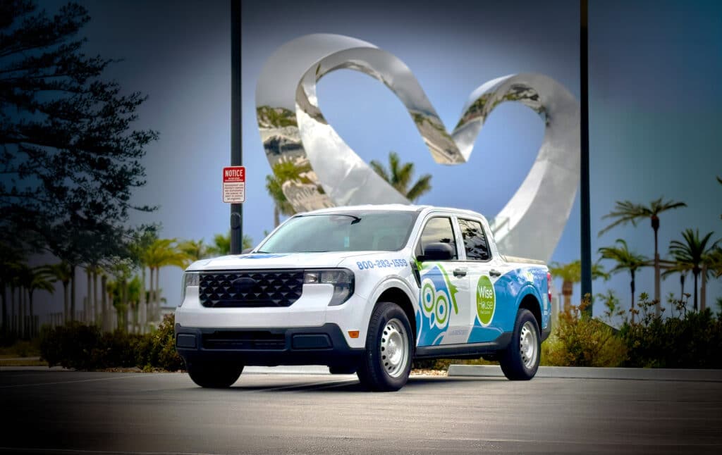 Port St. Lucie pest control truck (Wise House Pest Control)